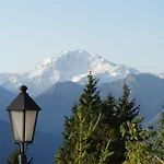 Swiss Chalet-style Walliser Spycher 3* Riederalp