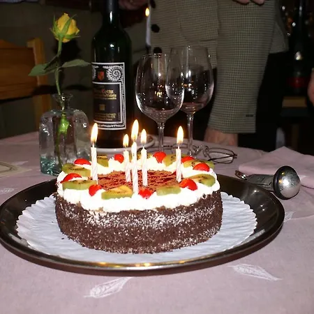 Hotel Swiss Chalet-style Walliser Spycher 3*