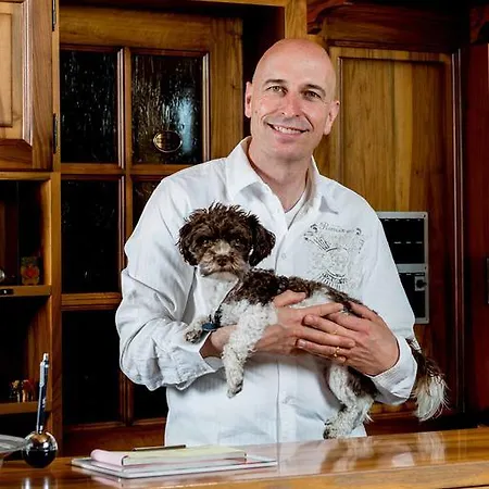 Hotel Swiss Chalet-style Walliser Spycher 3*