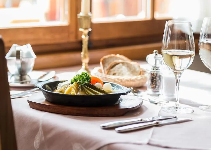 מלון Swiss Chalet-style Walliser Spycher רידראלפ